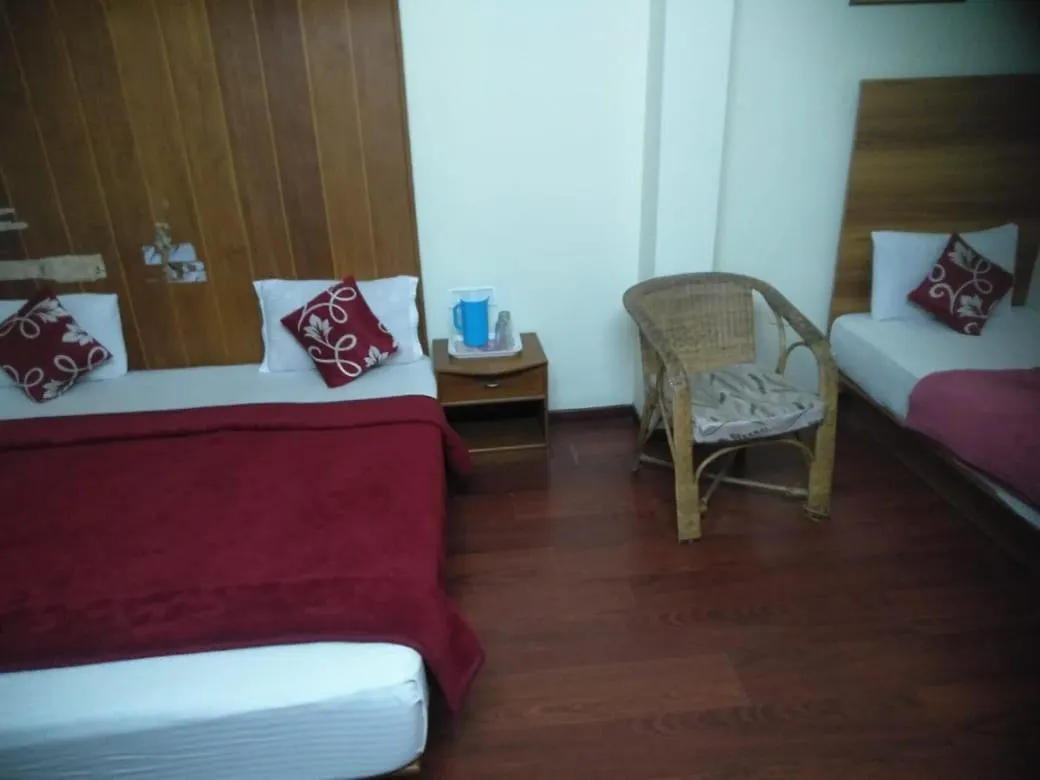 Red Star Holidays Munnar