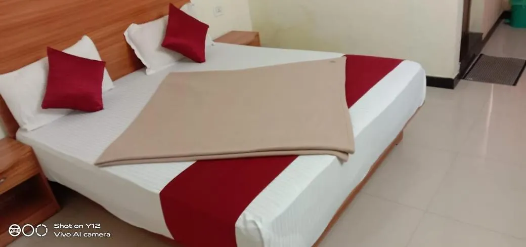 Hotel Red Star Holidays Munnar India
