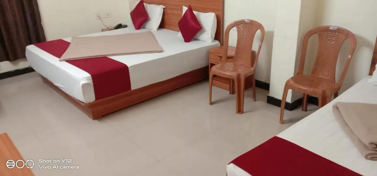 Red Star Holidays Munnar Hotel