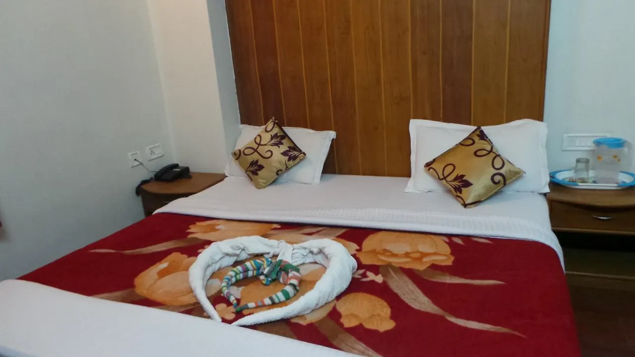 Red Star Holidays Munnar Hotel
