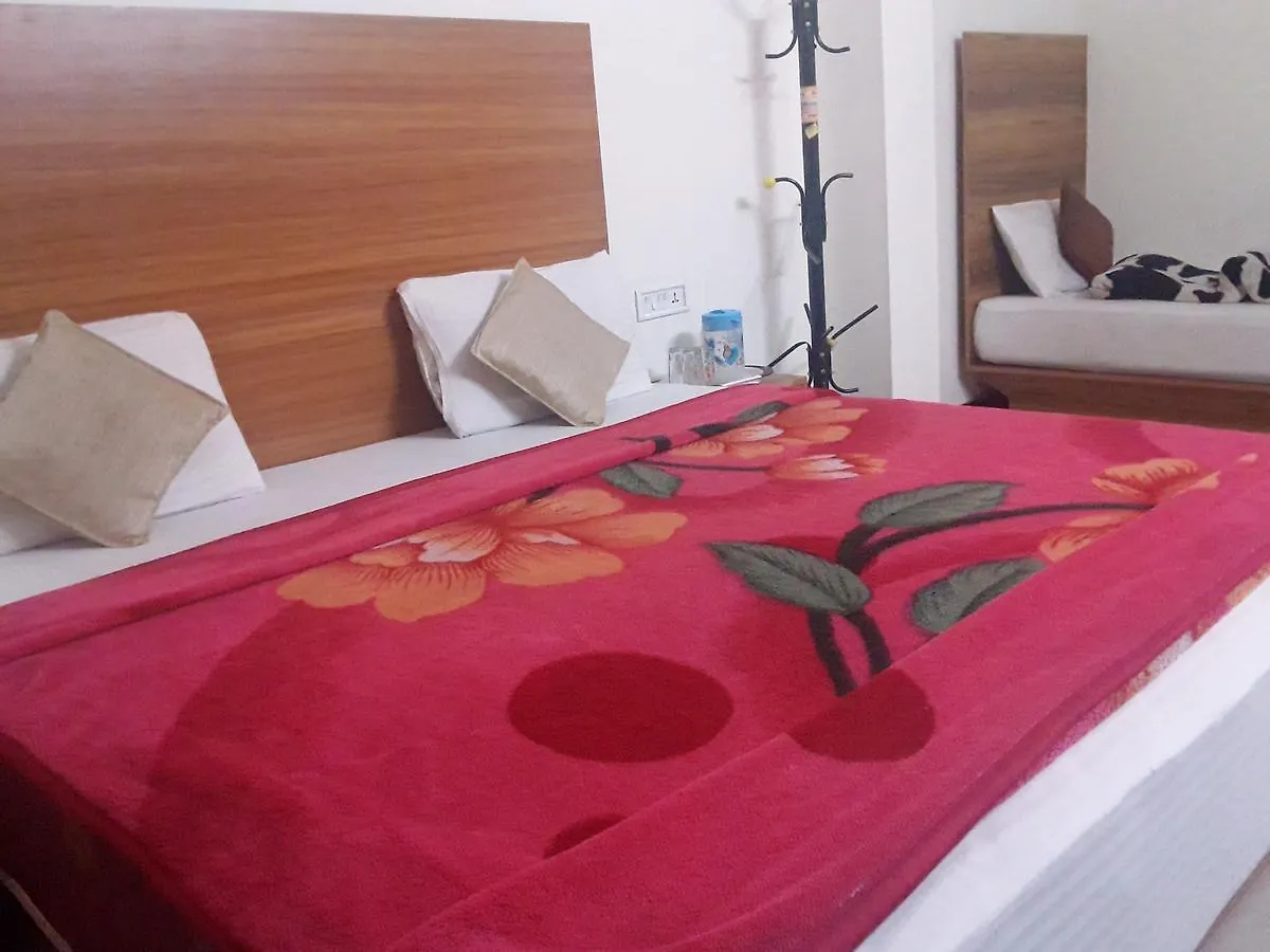 Red Star Holidays Munnar